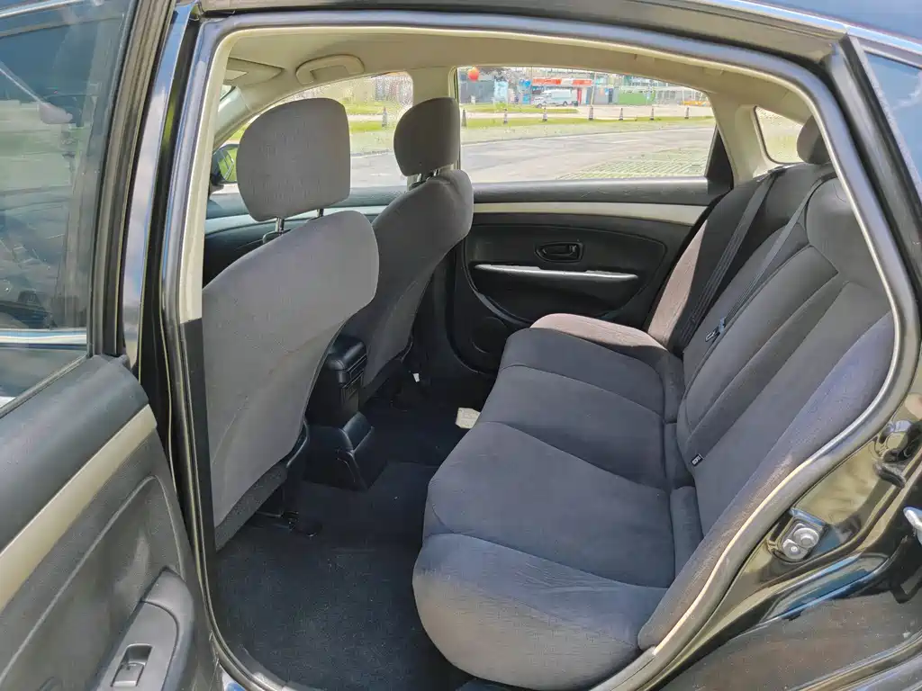 Nissan Sylphy 2018 — фото 12