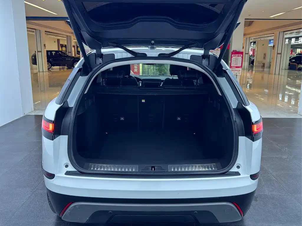 Land Rover Velar 2018 — фото 14
