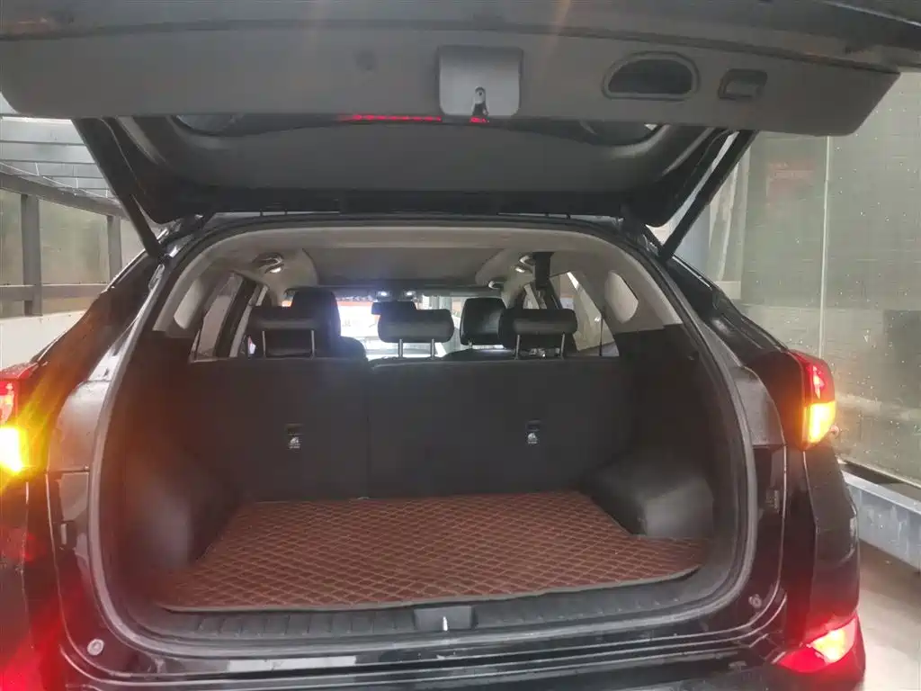 Hyundai Tucson 2018 — фото 19