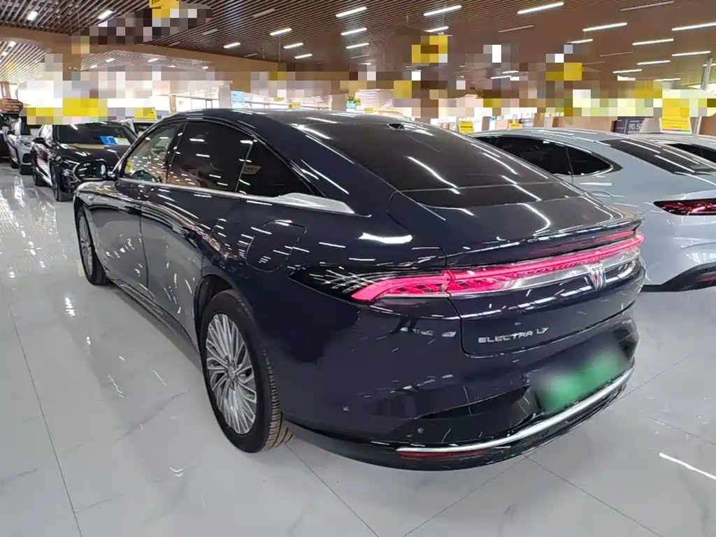 Buick Zhijing L7 2025 — фото 5