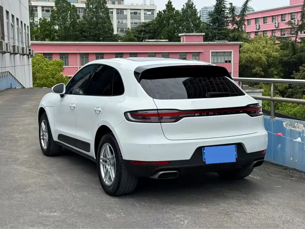 Porsche Macan 2021 — фото 3