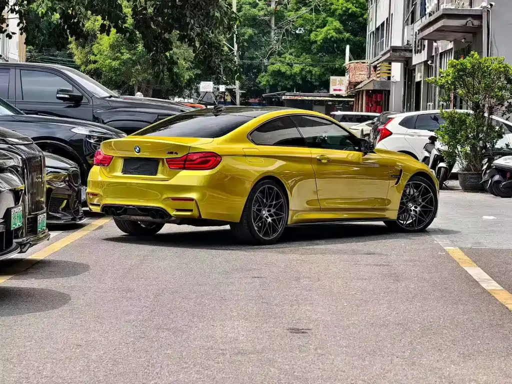 BMW M4 2019 — фото 8