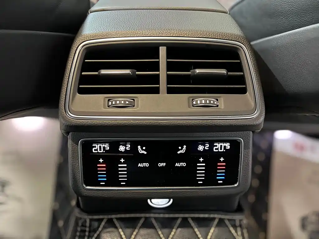 Audi A6L 2021 — фото 11