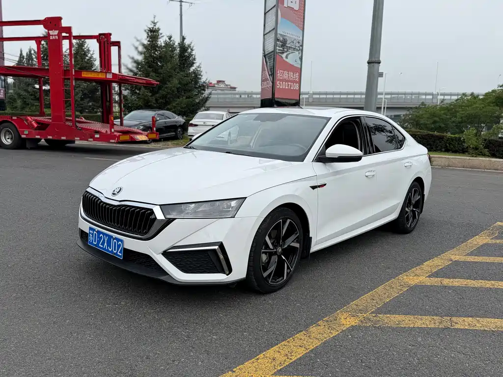 Skoda Octavia 2023