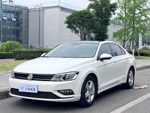 Volkswagen Lamando 2015