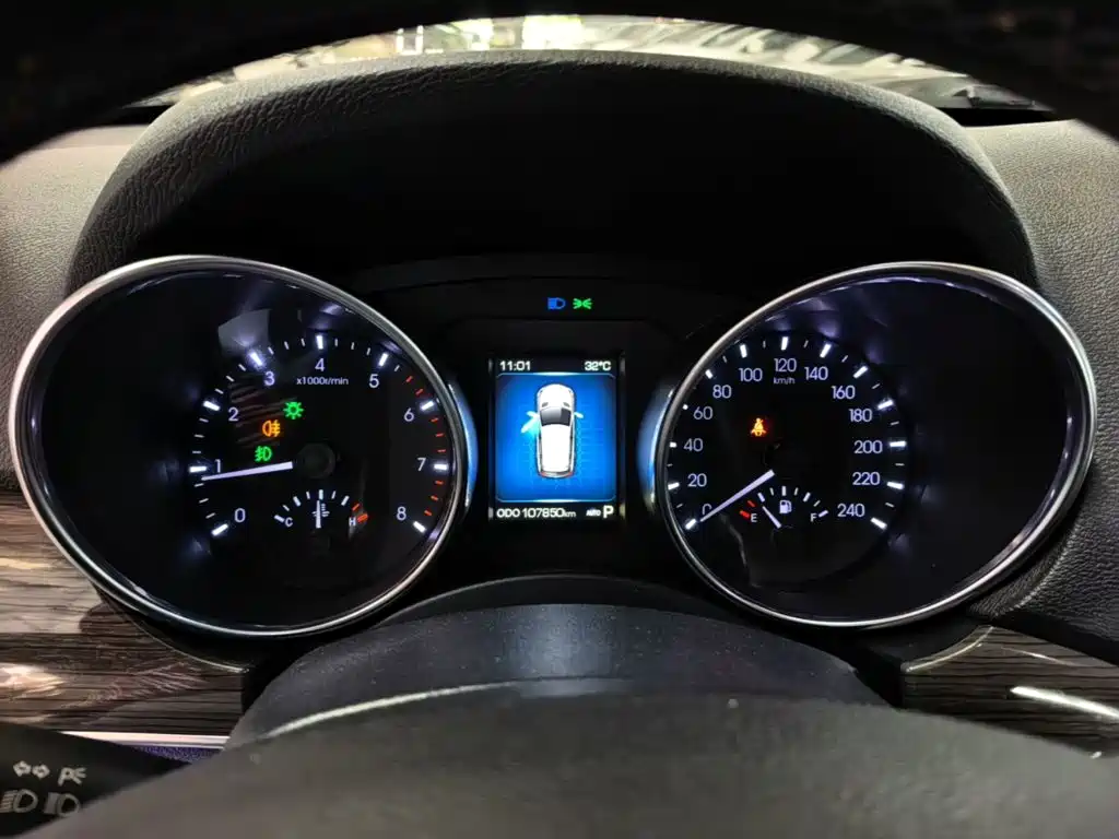 Haval H9 2014 — фото 12