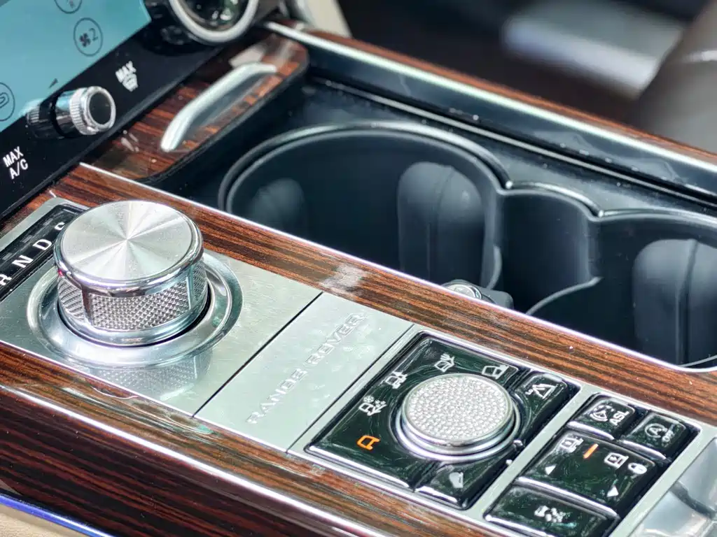 Land Rover Range Rover 2015 — фото 19