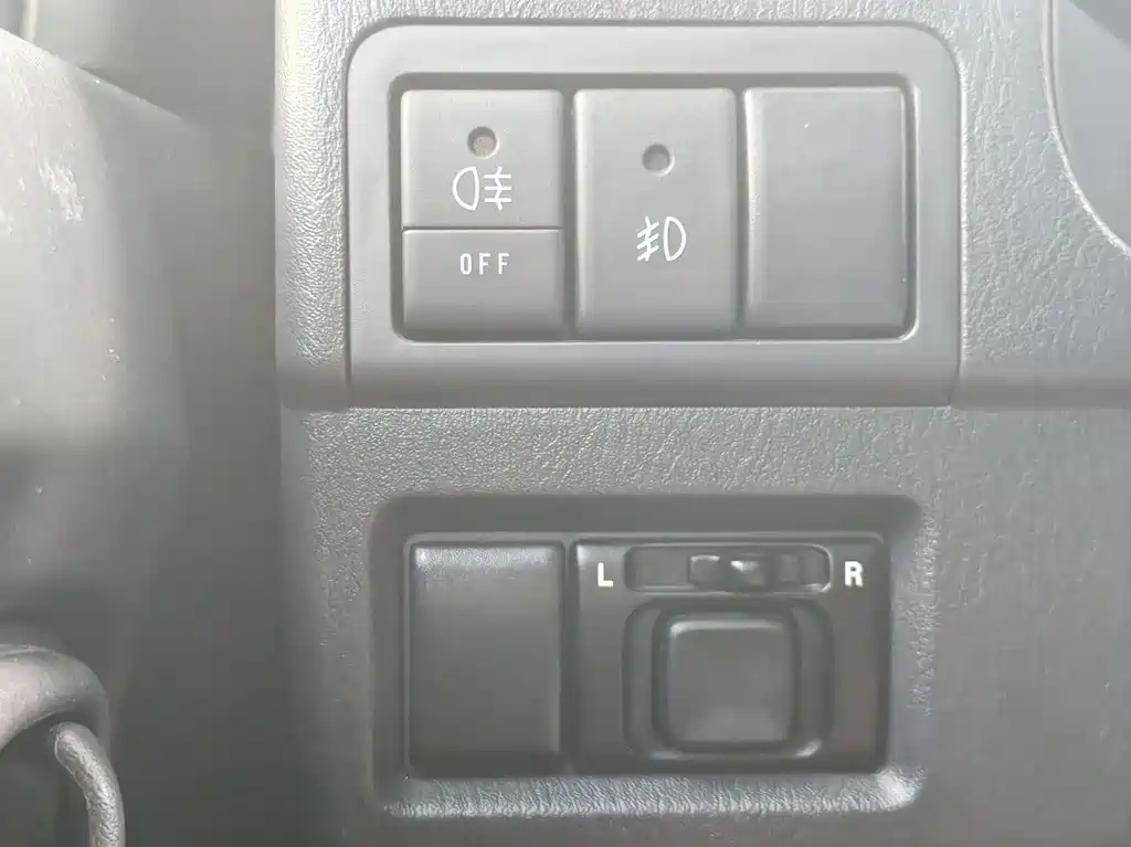 Suzuki Jimny 2016 — фото 13