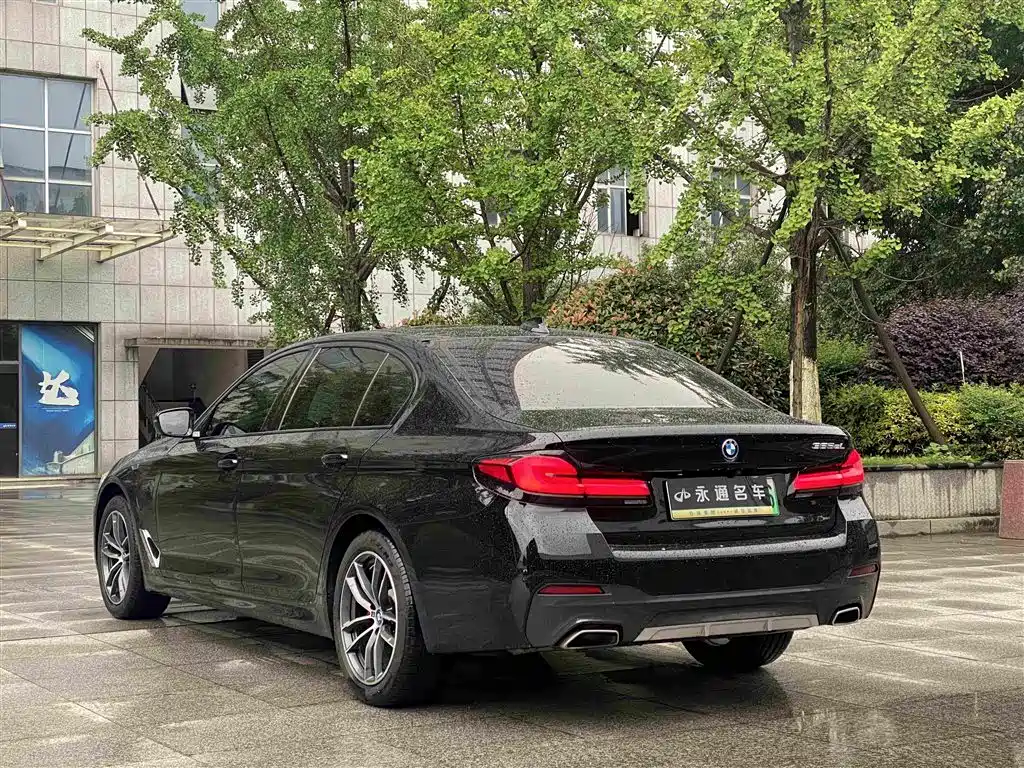 BMW 5 Series New Energy 2022 — фото 17