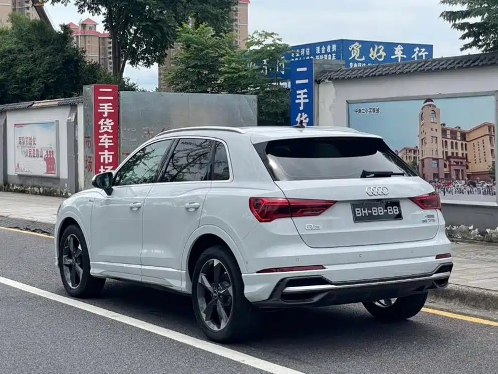 Audi Q3 2022