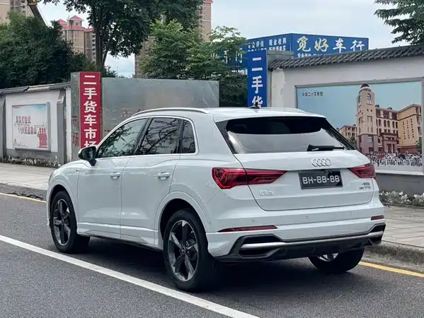Audi Q3 2022