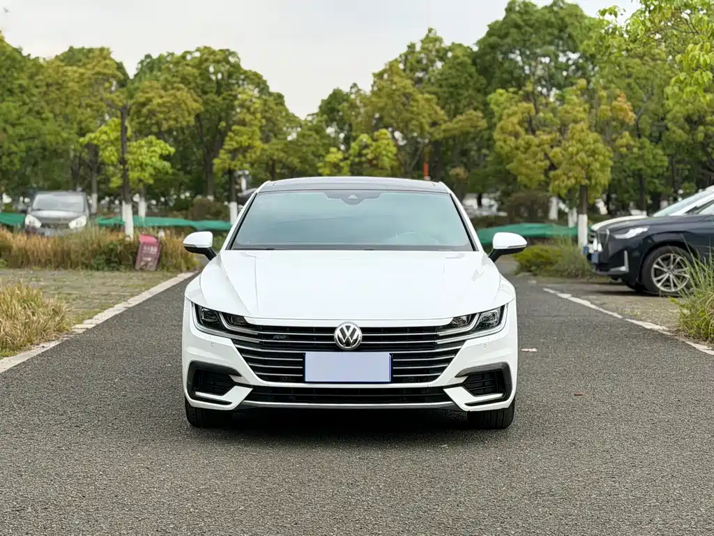 Volkswagen CC 2019 — фото 2