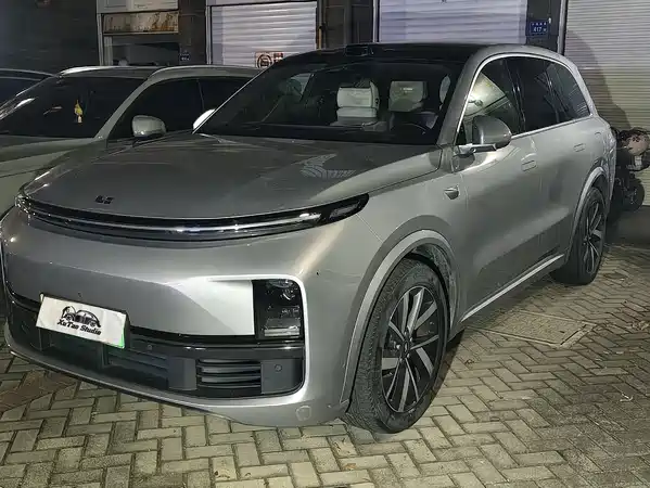 Li Auto L8 2023