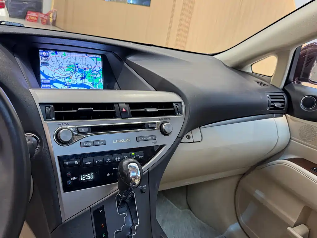 Lexus RX Classic 2013 — фото 13