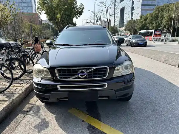 Volvo XC90 2011