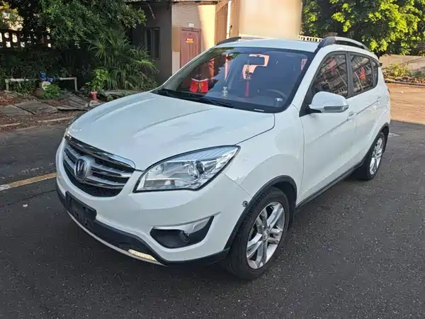 Changan CS35 2016