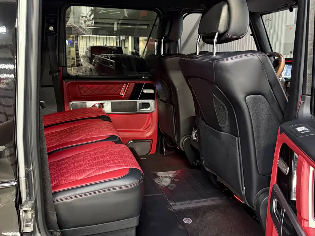 Mercedes-Benz G-Class 2017 — фото 17