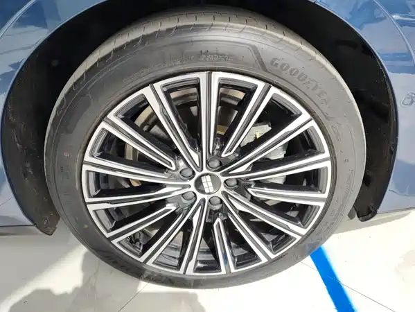 Geely Galaxy Starshine 8 2025