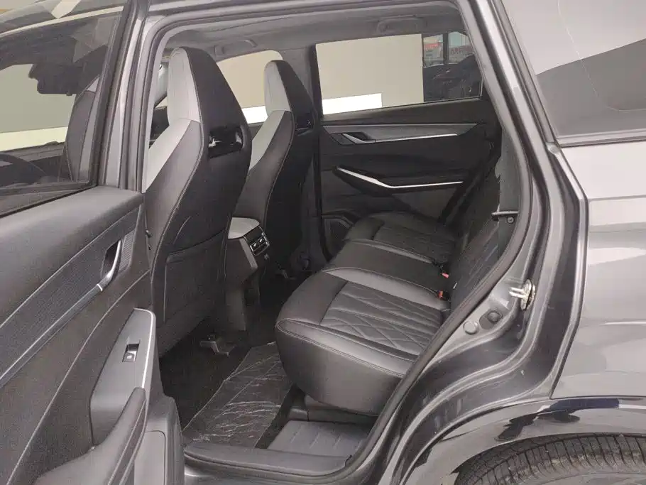 Changan CS75PLUS 2024 — фото 11