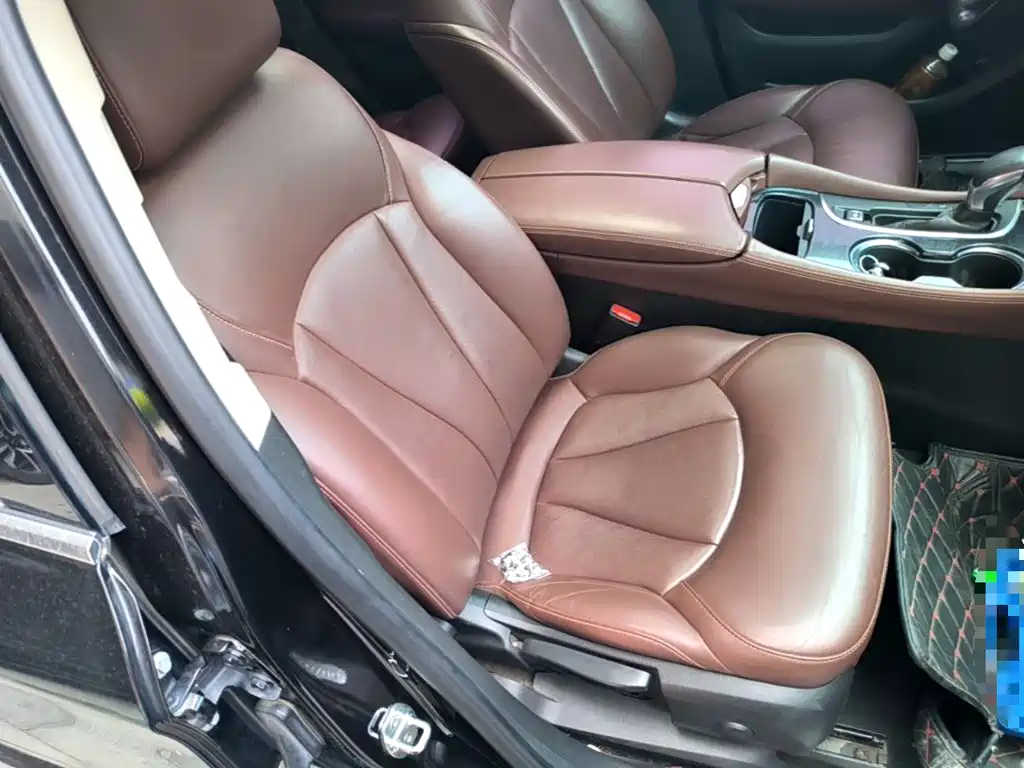 Buick Envision Plus 2018 — фото 25
