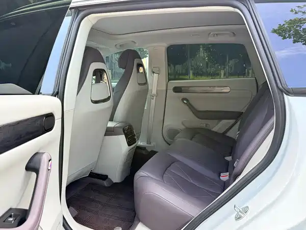 Leapmotor C11 2025