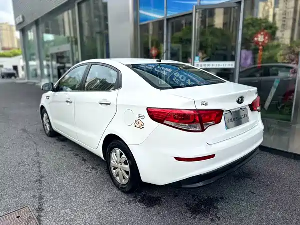 Kia K2 2016