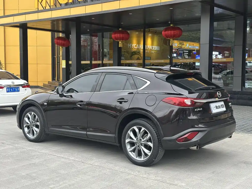Mazda CX-4 2019 — фото 4