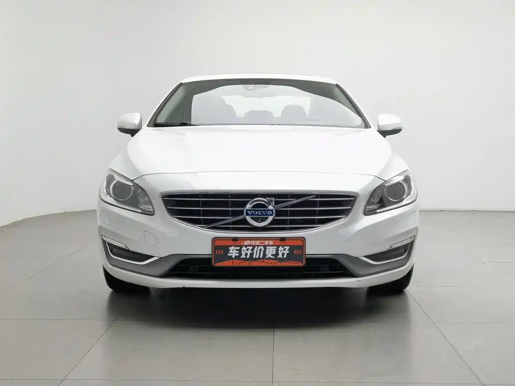 Volvo S60 2017 — фото 3