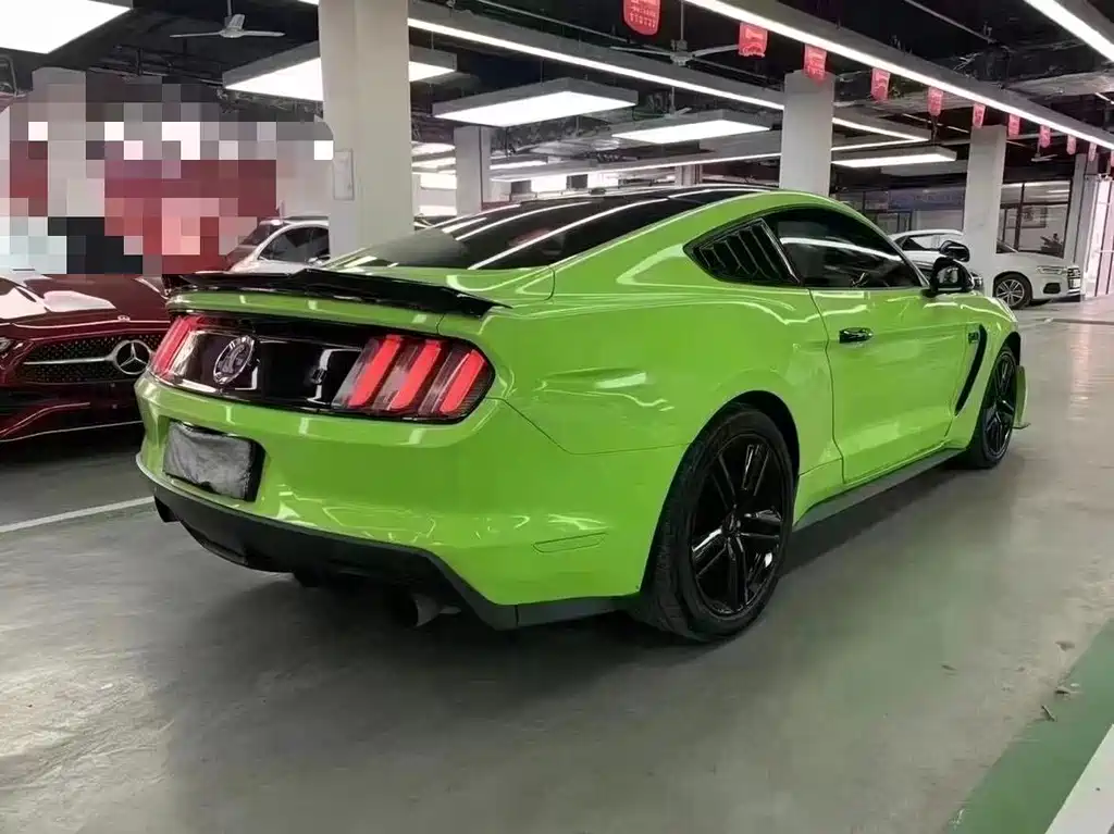 Ford Mustang 2015 — фото 12