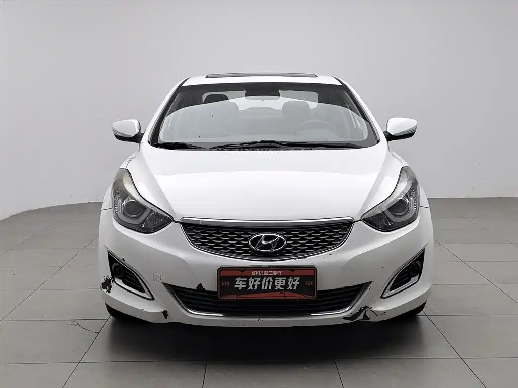 Hyundai Elantra Langdong 2018 — фото 3