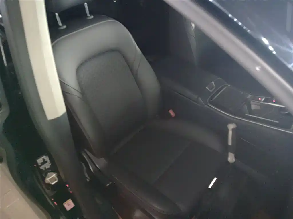 GAC Motor Trumpchi M8 2023 — фото 4