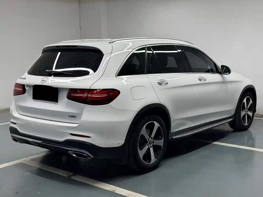 Mercedes-Benz GLC 2018 — фото 9