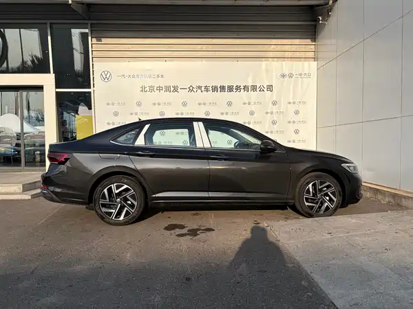 Volkswagen Sagitar 2026