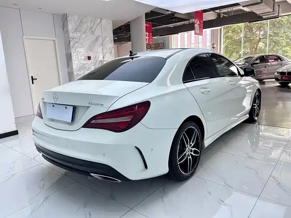 Mercedes-Benz CLA 2017