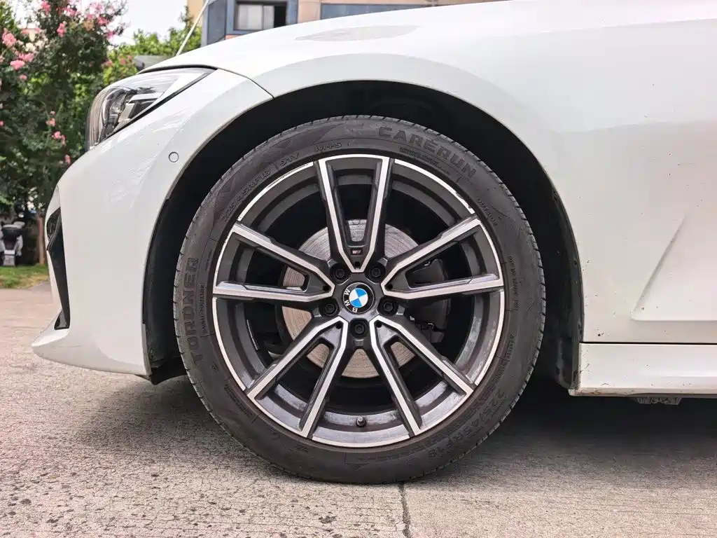 BMW 3 Series 2020 — фото 14