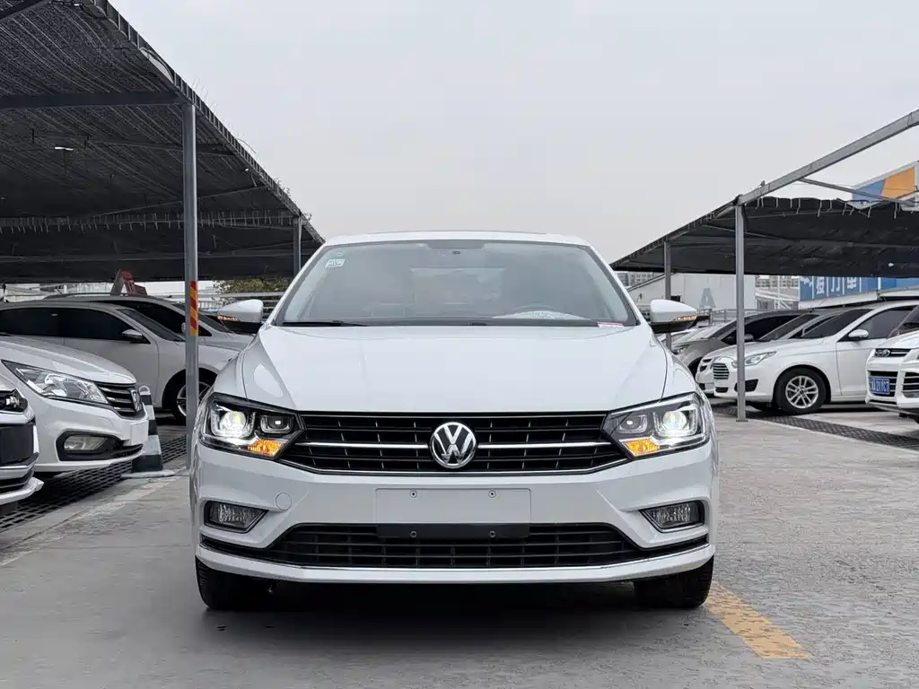 Volkswagen Bora 2018 — фото 13