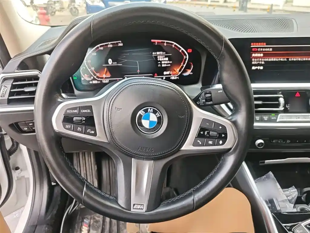 BMW 3 Series 2022 — фото 11