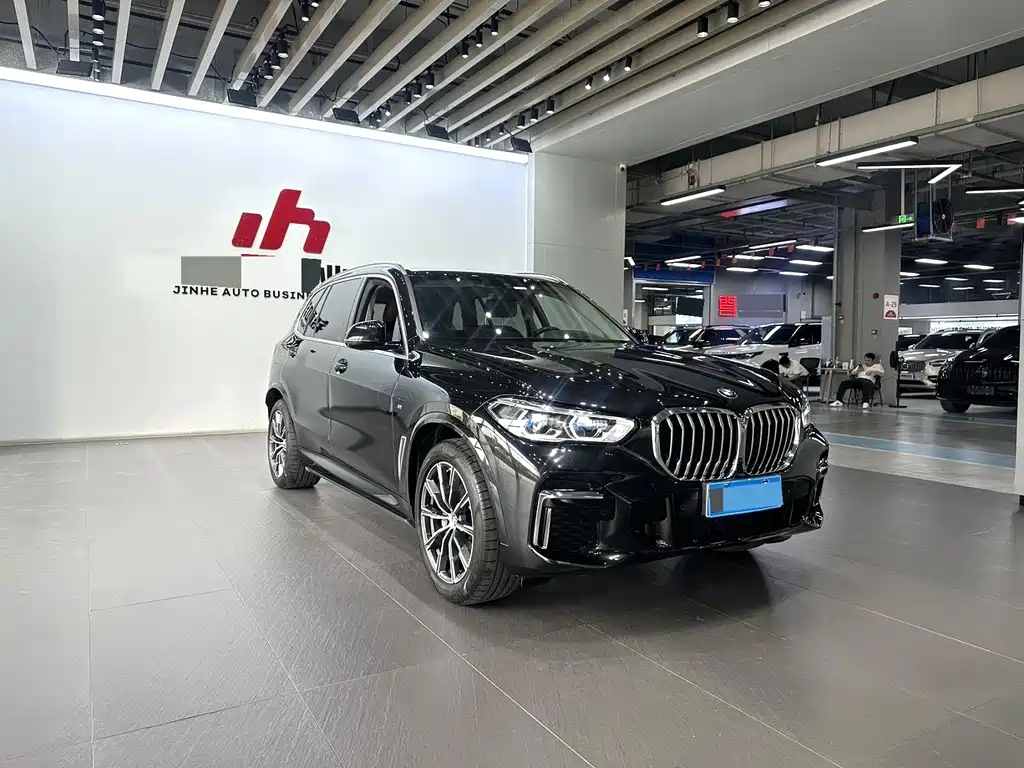 BMW X5 2023