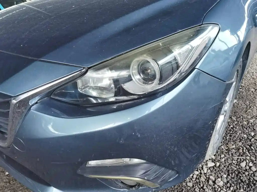 Mazda 3 Axela 2015 — фото 24