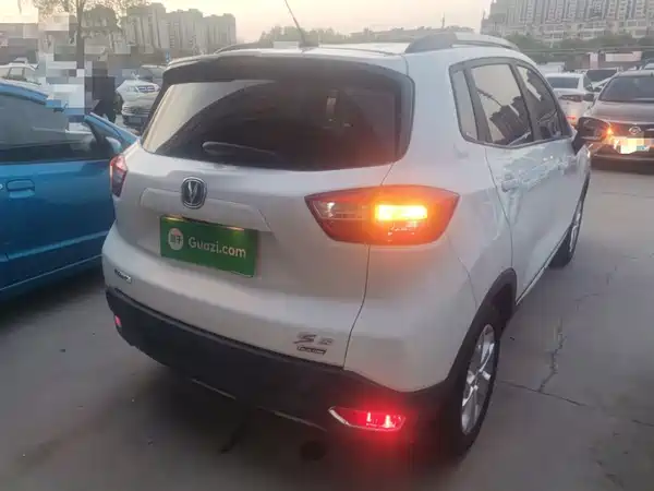 Changan CS15 2016