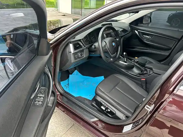 BMW 3 Series 2017