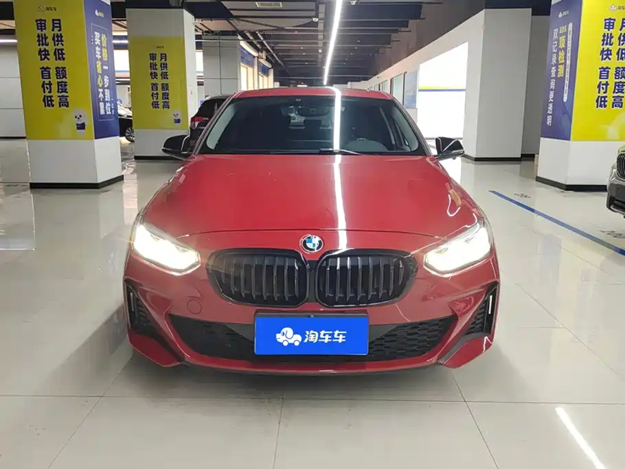 BMW 1 Series 2021
