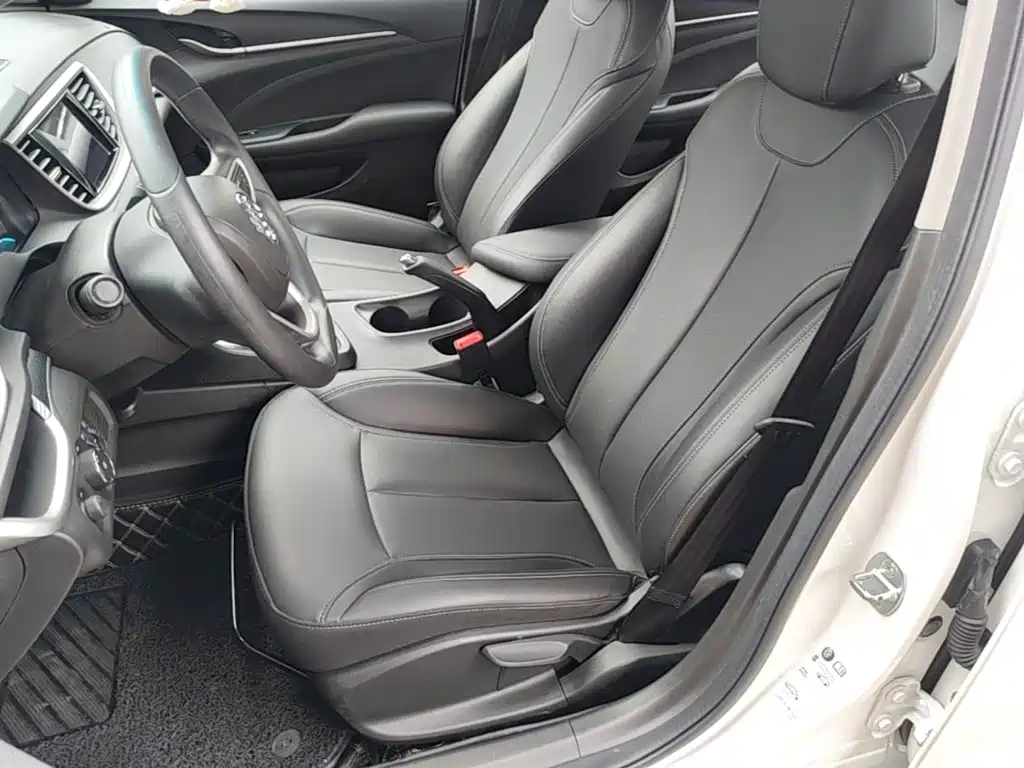 Buick Excelle 2021 — фото 15