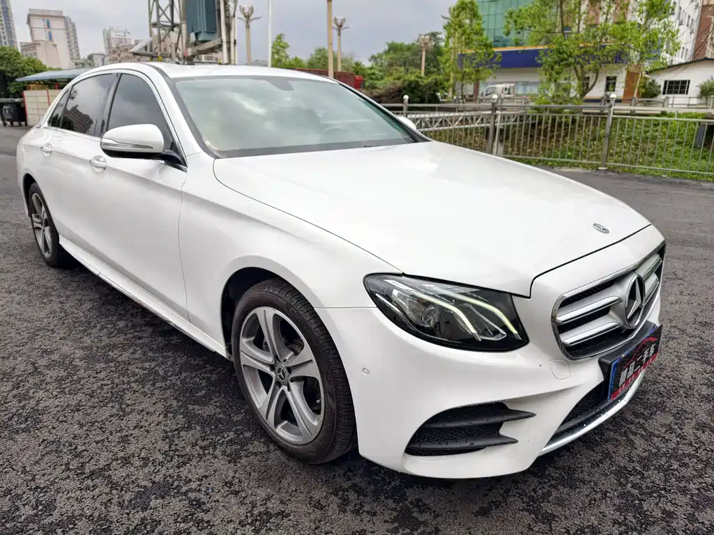 Mercedes-Benz E-Class 2019 — фото 3