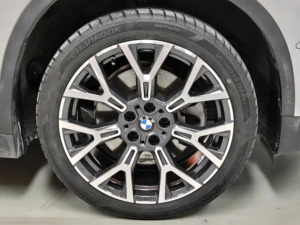 BMW X1 2020 — фото 16