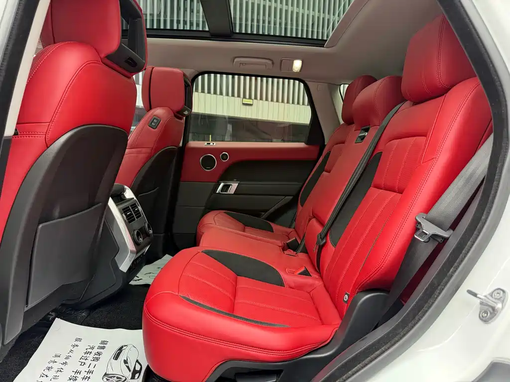 Land Rover Range Rover Sport 2021 — фото 12