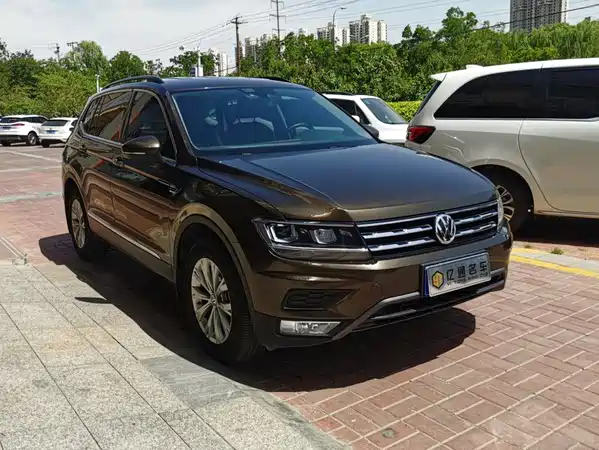 Volkswagen Tiguan L 2017