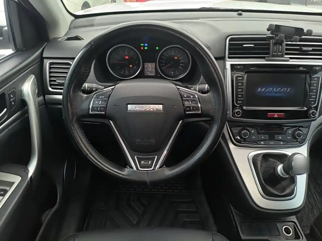 Haval M6 2017 — фото 11