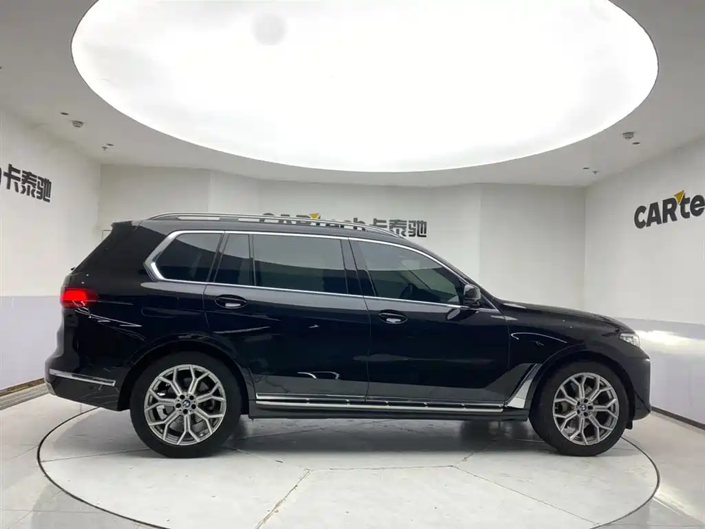 BMW X7 2022 — фото 4