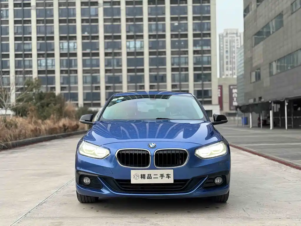 BMW 1 Series 2018 — фото 2